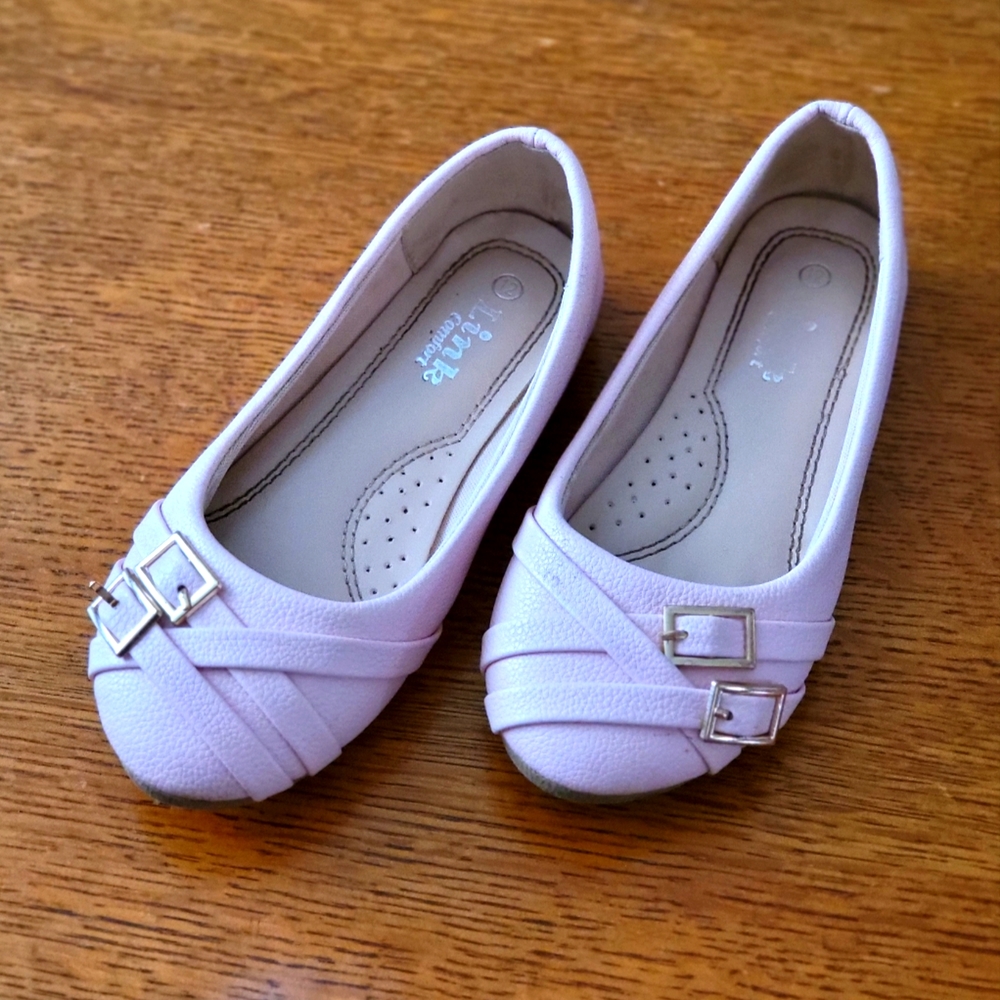 Light pink buckle ballet flats